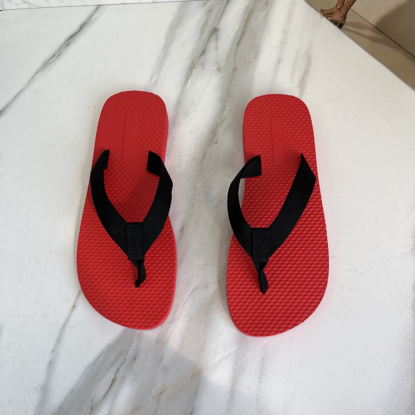 The Rouge flip-flops