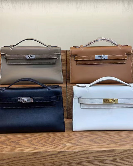 The Élise Pochette