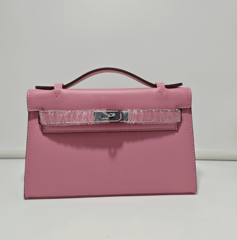 The Élise Pochette